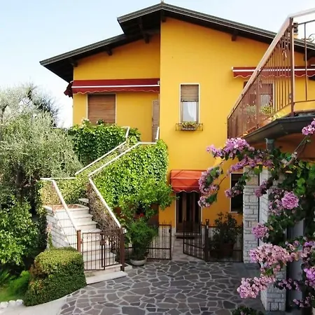 Apartamento Casa Laura Brenzone sul Garda